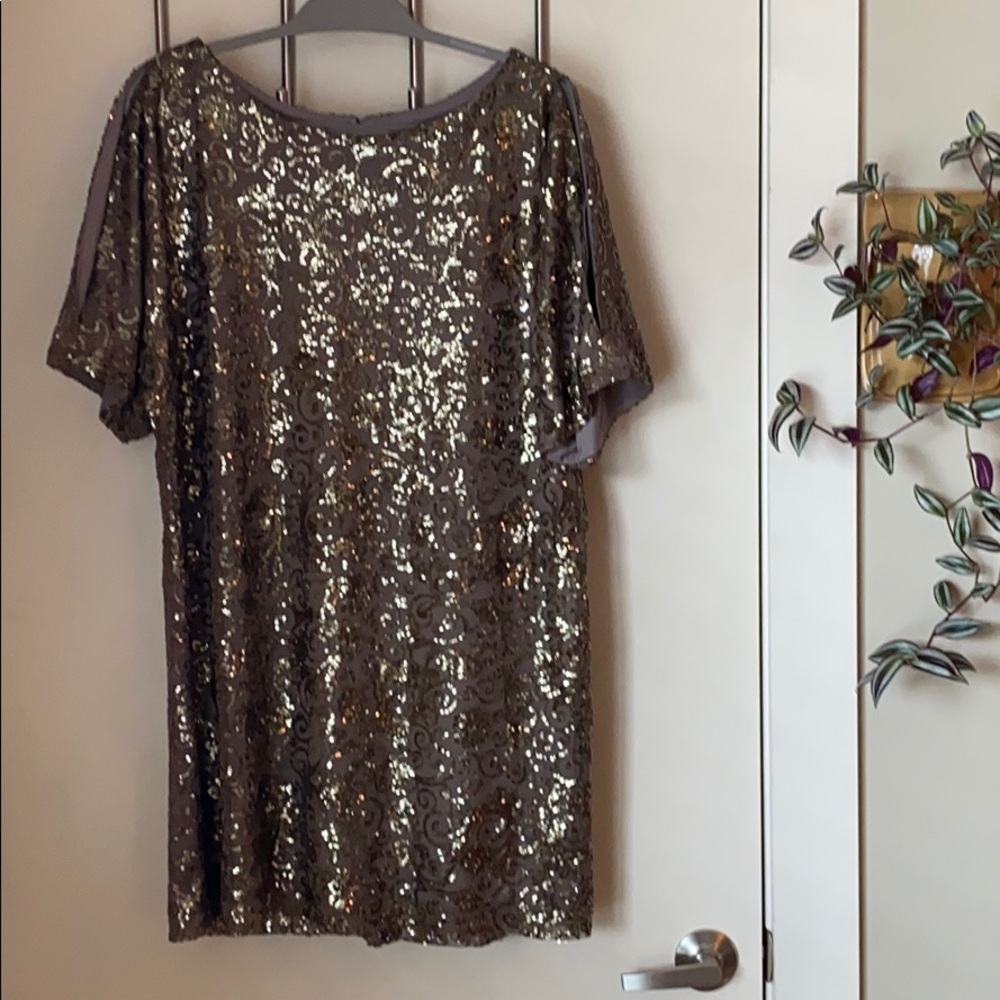 Scarlet Nite S16 Gold Sequin Tunic/Mini Dress